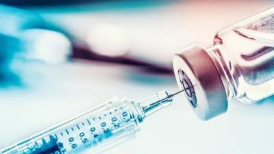 Озвучены противопоказания российской вакцины от COVID-19 - piter.tv - Россия