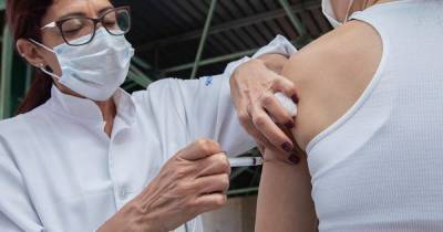 ВОЗ назвала сроки завершения пандемии коронавируса и появления вакцины - ren.tv