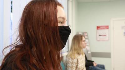 Число тестов на коронавирус в Петербурге снизилось до 15 тыс. - dp.ru - Россия - Санкт-Петербург