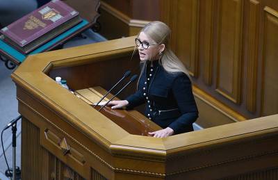 Юлия Тимошенко - "Мне тяжело писать": заболевшая коронавирусом Тимошенко обратилась к украинцам - tvc.ru