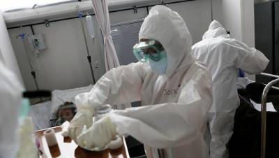 В Москве скончались еще 11 пациентов с коронавирусом - gazeta.ru - Россия - Москва - Китай