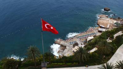 Российские туристы рассказали об отдыхе в Турции на фоне коронавируса - russian.rt.com - Турция