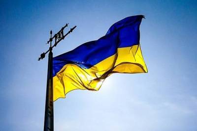 Денис Шмыгаль - Украина на месяц закроет въезд для иностранцев из-за коронавируса - versia.ru - Украина