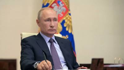 Владимир Путин - Рустам Минниханов - Путин положительно оценил меры в Татарстане по борьбе с коронавирусом - russian.rt.com - Россия - республика Татарстан