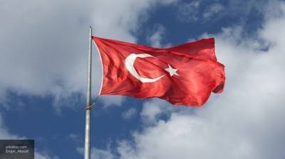 Турция ввела ограничения в курортном городе из-за вспышки COVID-19 - nation-news.ru - Турция