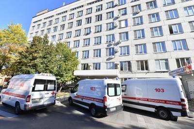 В Москве за сутки умерли 12 зараженных коронавирусом - pnp.ru - Россия - Москва