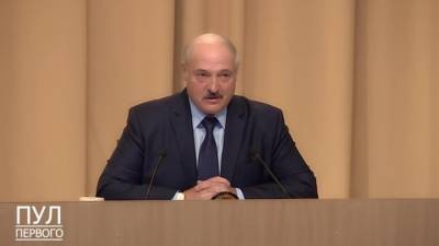 Александр Лукашенко - Лукашенко раскрыл свой метод лечения коронавируса - vesti.ru - Белоруссия