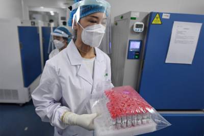 Китайская компания разбогатела на коронавирусе - lenta.ru - Китай