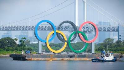 В Токио убрали монумент Олимпийских игр — 2020, перенесённых из-за коронавируса - russian.rt.com - Токио