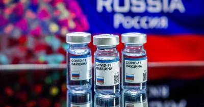 Россия не будет закупать иностранные вакцины от COVID-19 - ren.tv - Россия - Женева