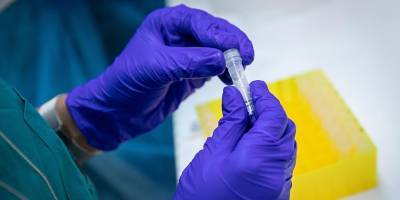 Китай испытывает вакцину-спрей от коронавируса, ее впрыскивают в нос - detaly.co.il - Китай - Гонконг - Beijing