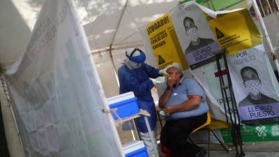 Анатолий Альтштейн - Хосе Луис Аломию - В Мексике число выявленных случаев коронавируса превысило 658 тысяч - russian.rt.com - Мексика