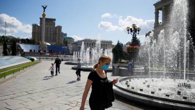 На Украине за сутки выявили 2476 новых случаев коронавируса - russian.rt.com - Украина - Киев