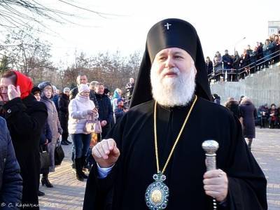 Архиепископ Черновицкий Онуфрий заболел COVID-19 - gordonua.com - Украина