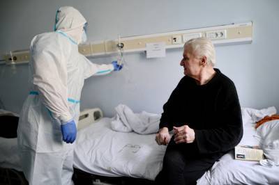 В России за сутки более 6 тысяч человек заразились коронавирусом - tvc.ru - Россия - Москва