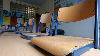 Школу в Екатеринбурге закрыли на карантин из-за COVID-19 - gazeta.ru - Россия - Китай - Екатеринбург