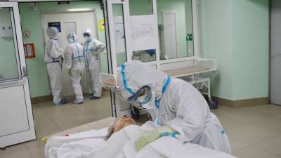 В Москве скончались еще 13 пациентов с COVID-19 - gazeta.ru - Россия - Москва - Китай