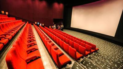 Большинство россиян не собираются в открывшиеся кинотеатры из-за страха COVID-19 - dp.ru
