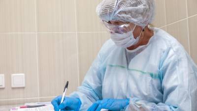 В Мурманске началась вакцинация медиков от COVID-19 - dp.ru - Санкт-Петербург - Мурманск
