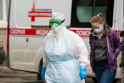 Источник: в Свердловской области коронавирусом заболели еще 139 человек, трое умерли - znak.com - Свердловская обл.