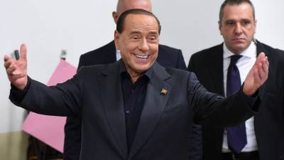 Сильвио Берлускони - СМИ: тест Берлускони на коронавирус снова оказался положительным - gazeta.ru - Италия