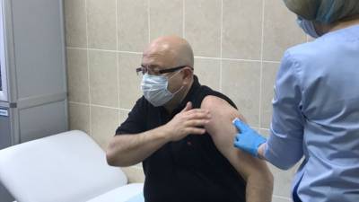 Иностранные сотрудники RT получили первые уколы в рамках исследования вакцины от COVID-19 - russian.rt.com - Москва
