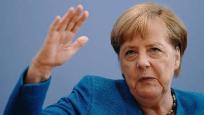 Ангела Меркель - Меркель выразила беспокойство в связи с ситуацией с коронавирусом в ФРГ - gazeta.ru - Россия - Германия