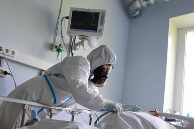 Украина побила рекорд по умершим от коронавируса - lenta.ru - Украина