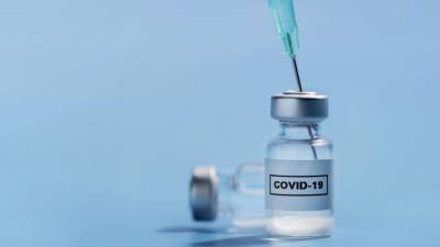 Названа дата окончания исследований российской вакцины от коронавируса - riafan.ru - Россия - Москва