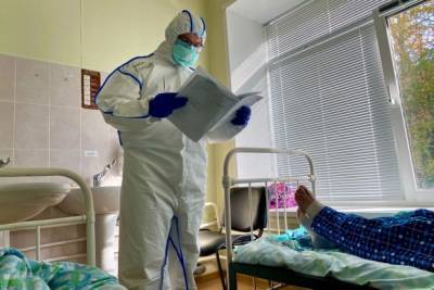 Сыктывкарский фотограф рассказал, как в республиканской больнице лечат пациентов с подозрением на COVID-19 - bnkomi.ru - республика Коми - Сыктывкар