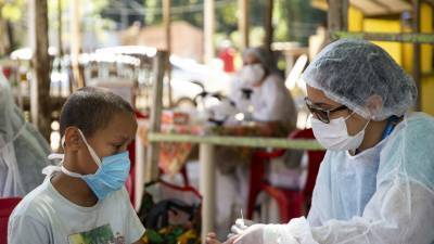 В Бразилии за сутки выявили более 50 тысяч случаев коронавируса - russian.rt.com - Бразилия