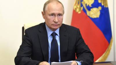 Владимир Путин - Путин объяснил, что позволило РФ справиться с «ударами» коронавируса - riafan.ru - Россия - Москва