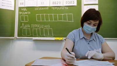 Дмитрий Глушко - Учителей не будут принуждать к вакцинации от коронавируса - gazeta.ru