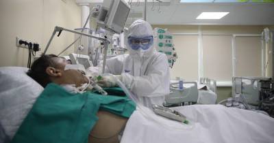 В Москве за сутки умерли еще 14 пациентов с коронавирусом - ren.tv - Москва - Китай