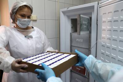Дмитрий Кулеб - Украина откажется от российской вакцины против коронавируса - lenta.ru - Россия - Москва - Украина - Сша - Киев - Евросоюз