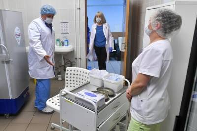 Жителям Москвы проводят вакцинацию от коронавируса - eadaily.com - Россия - Москва