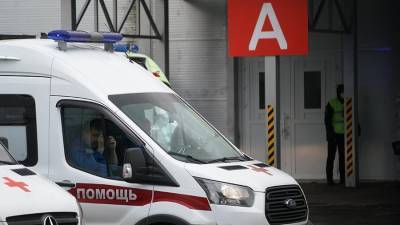 В Москве за сутки скончался 71 пациент с коронавирусом - iz.ru - Россия - Москва - Израиль