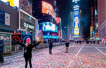 Глорий Гейнор - Дженнифер Лопес - Главный новогодний ритуал на Таймс-сквер в Нью-Йорке превратилось в телешоу - charter97.org - Нью-Йорк - Нью-Йорк