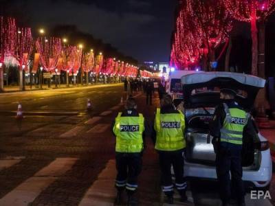 Во Франции при попытке разогнать нелегальную новогоднюю вечеринку пострадали полицейские - gordonua.com - Франция