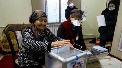Российские наблюдатели оценили проведение выборов президента Киргизии - russian.rt.com - Россия - Киргизия