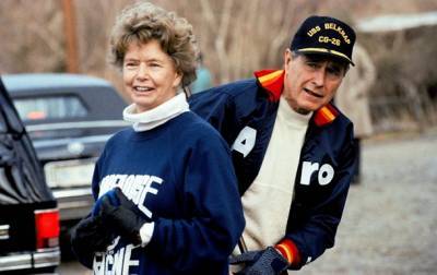 Джордж Буш - Нэнси Эллисы Буш - От коронавируса умерла сестра Буша-старшего - korrespondent.net - Сша - New York - штат Массачусетс