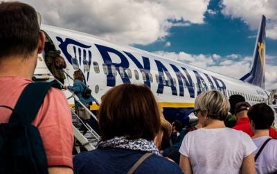 Популярный лоукостер сокращает количество рейсов из Киева - korrespondent.net - Вена - Киев - Берлин