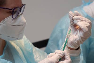 В Удмуртии уже 722 человека сделали прививку от COVID-19 - izhevsk.mk.ru - республика Удмуртия