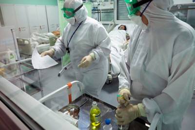 В России выявили 23 315 новых случаев заражения коронавирусом - lenta.ru - Россия