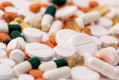 В Удмуртии выдали уже более 7,5 тысяч бесплатных комплектов лекарств для больных COVID-19 - izhevsk.mk.ru - республика Удмуртия