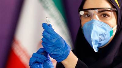 Али Хаменеи - В Иране запретили вакцины от коронавируса американского и британского производства - obzor.lt - Сша - Англия - Иран - Тегеран