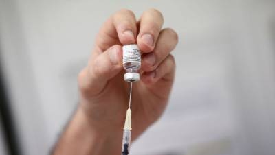 Россия не планирует закупать вакцину Pfizer в 2021 году - gazeta.ru - Россия