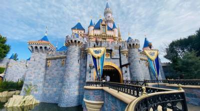 В Disneyland откроют пункт вакцинации от коронавируса - ru.slovoidilo.ua - Украина - Сша - штат Калифорния