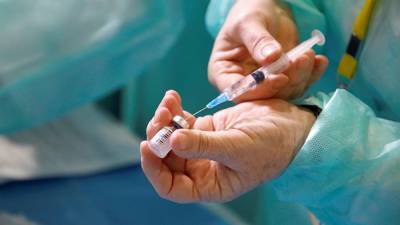 Оливья Веран - Случай побочной реакции на вакцину Pfizer зафиксирован во Франции - iz.ru - Франция - Израиль