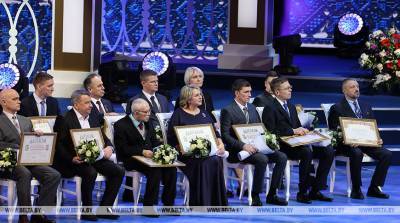 Александр Лукашенко - Соколова: нас объединяет общая цель - процветание нашей Родины - belta.by